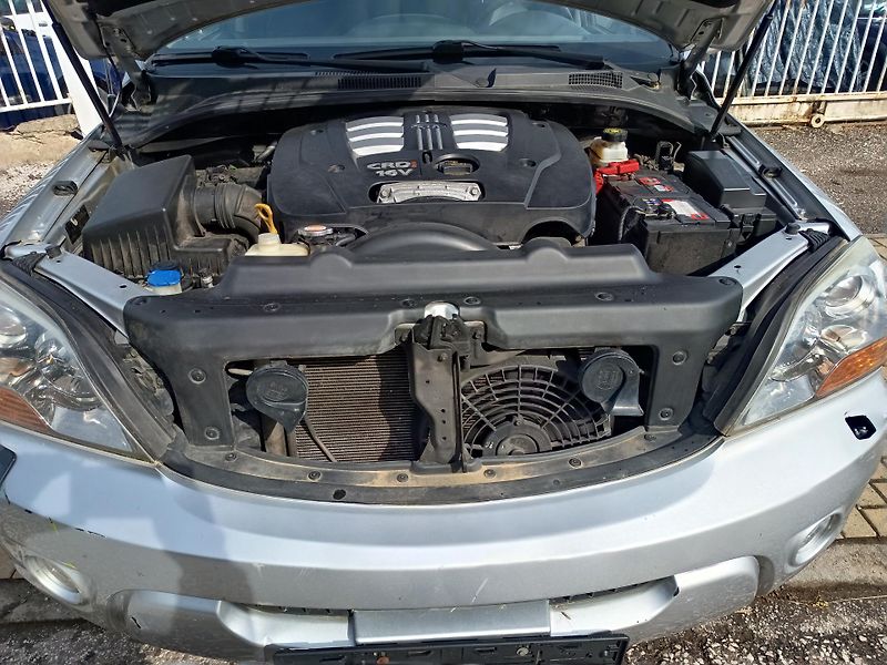 Kia Sorento (2007) 2.5 VGT tažné na 3t. - fotka 45 z 46