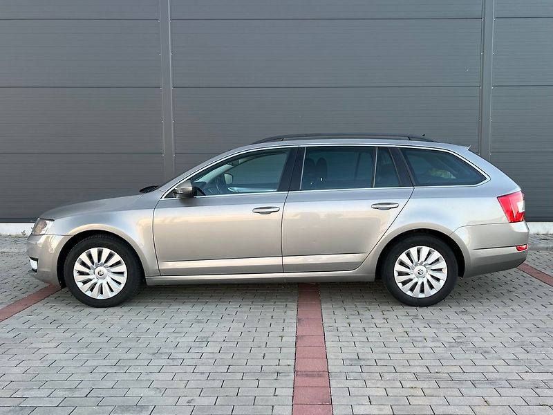 Škoda Octavia 1,6 TDi 81kW STYLE-KAMERA.P - fotka 8 z 42