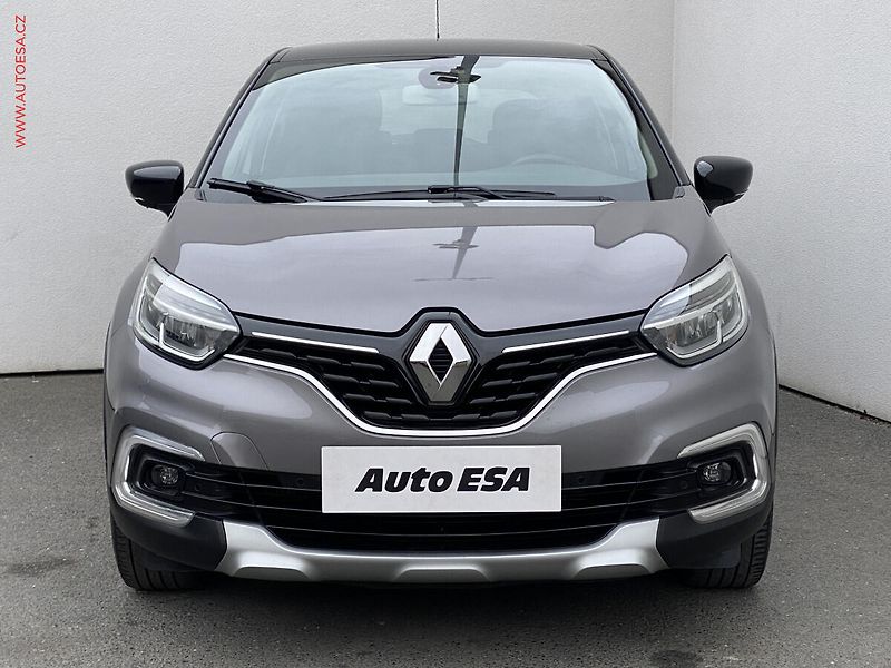 Renault Captur (2017) 1.2TCe, Intense, AT, navi, TZ - fotka 2 z 16