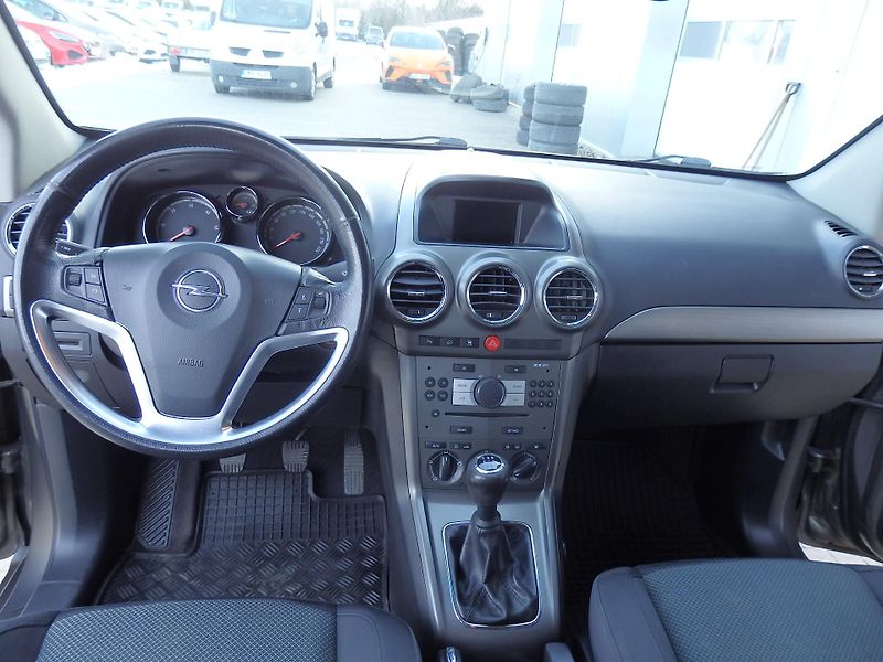 Opel Antara 2.2 CDTI 4x4 KLIMA, 10xAIRBAG  - fotka 11 z 13