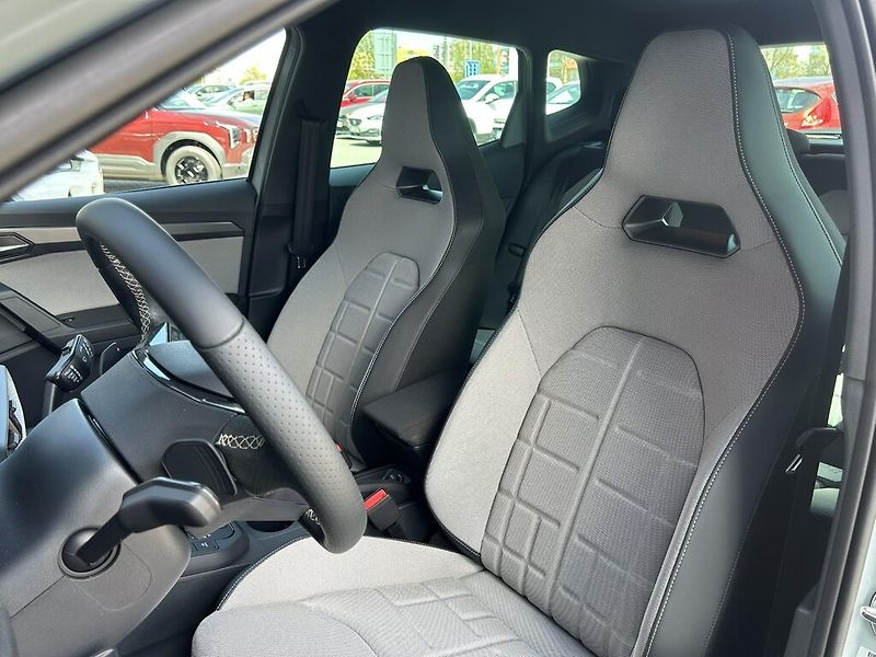 Seat Arona 1.0 TSI 85kW DSG - fotka 7 z 8