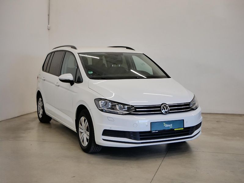 Volkswagen Touran - fotka 4 z 6