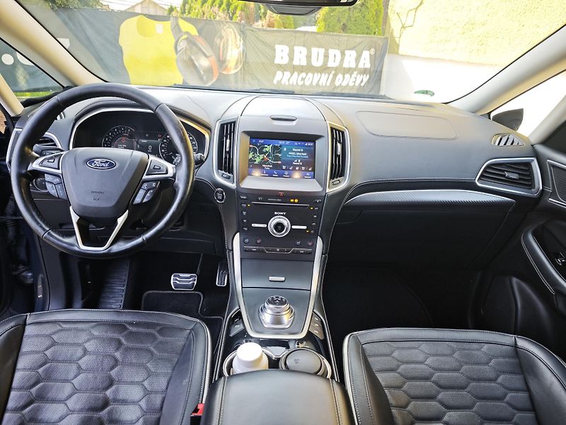 Ford S-MAX (2020) 2,0 TDCi 140kW, VIGNALE  8AUT - fotka 35 z 46