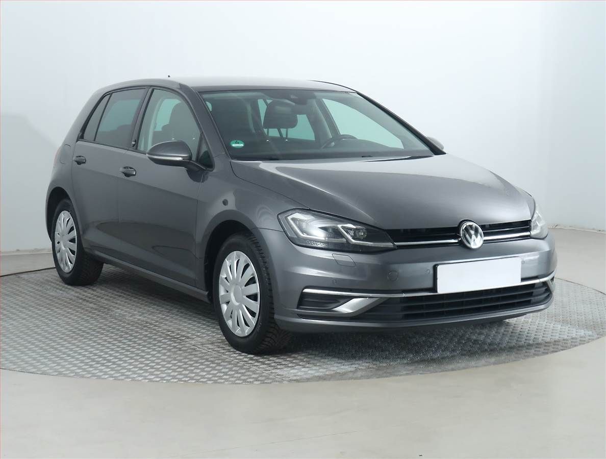 Volkswagen Golf 1.5 TSI, Automat, Navi