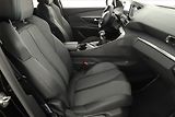 Peugeot 5008 (2022) Allure 1.5 BlueHDi - náhled 19