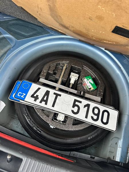 Škoda Fabia (2015) III HATCHBACK 1.0 MPI AMBIENTE - fotka 15 z 21