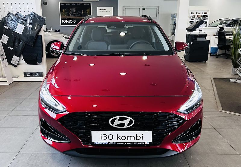 Hyundai i30 (2026) 1.0 T-GDI GO Czech! - fotka 2 z 16