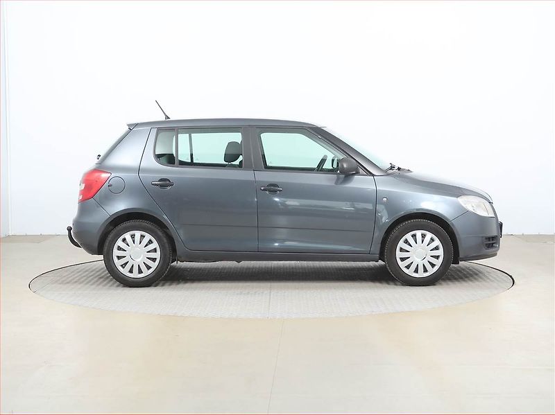 Škoda Fabia (2009) 1.4 TDI, po STK, Tažné - fotka 6 z 14