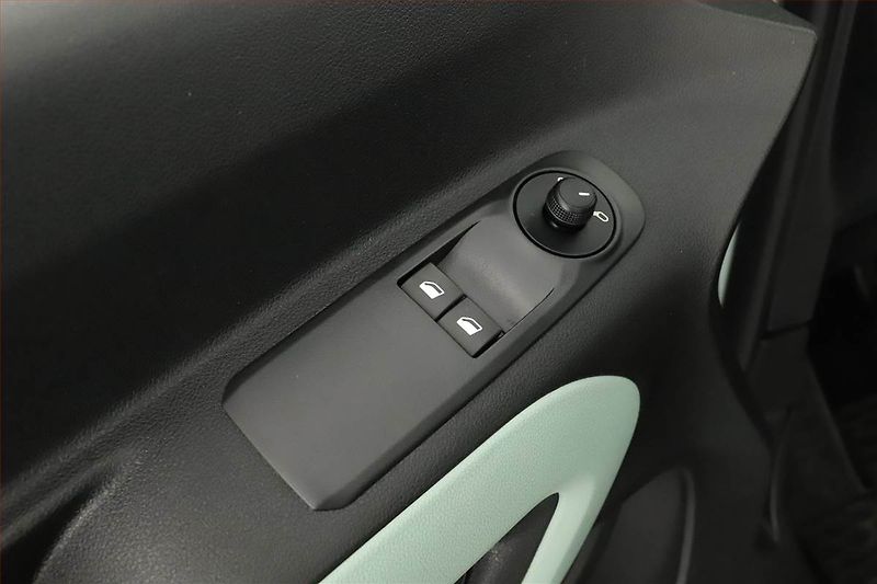 Citroën Berlingo (2019) Live 1.5 BlueHDi, 5Míst, ČR - fotka 8 z 12