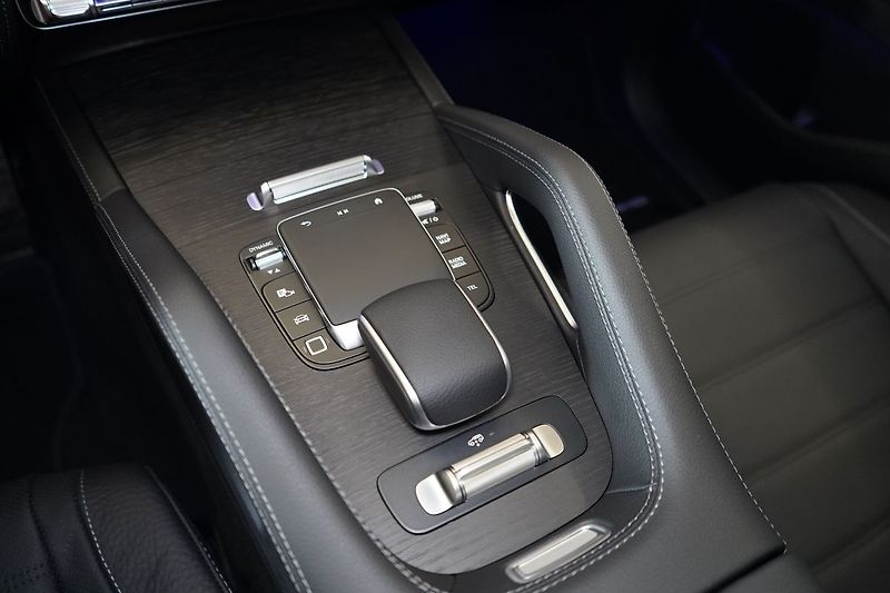 Mercedes-Benz GLS 450d 4M AMG, Nezávislé, Tažné - fotka 41 z 50