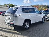 Mitsubishi Outlander 2.2 DI-D/110kW 4x4,7 Míst - náhled 4