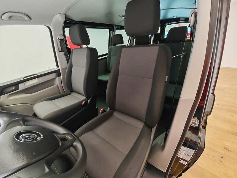 Volkswagen Transporter 2,0Tdi Man , 8míst - fotka 12 z 28