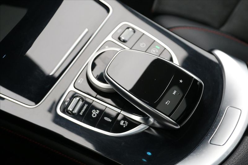 Mercedes-Benz GLC 3,0 43 AMG, Automat, Tažné - fotka 42 z 61