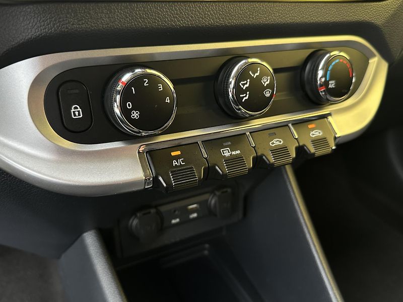 Kia Rio (2016) 1.25/61kW + LPG * ČR * 1.Maj.  - fotka 15 z 35