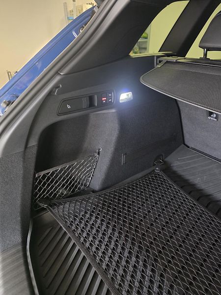 Audi SQ6 e-tron (2025) Edition One Blue - fotka 29 z 33