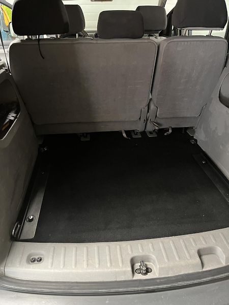 Volkswagen Caddy (2010) - fotka 20 z 20