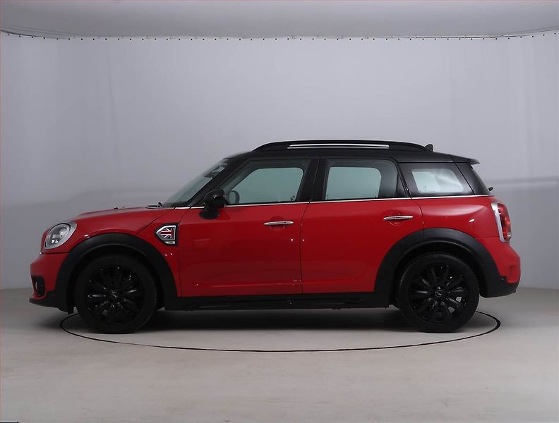 Mini Countryman (2017) Cooper, Automat, Park. senzory - fotka 3 z 19