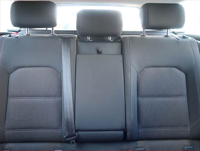 Volkswagen Passat (2015) Comfortline 1.6 TDI, Navi - fotka 10 z 15