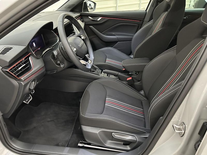 Škoda Scala 1.5 TSI Monte Carlo - fotka 6 z 28
