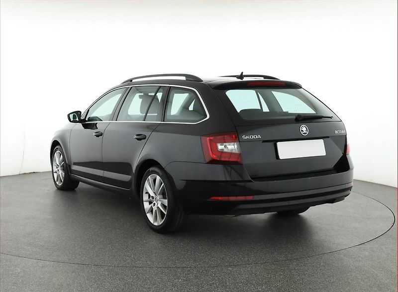 Škoda Octavia (2020) Style 1.5 TSI, Automat - fotka 4 z 15