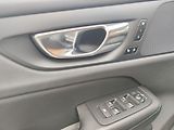 Volvo V60 B4 2.0/145kW 1.majitel 4x4 - náhled 32