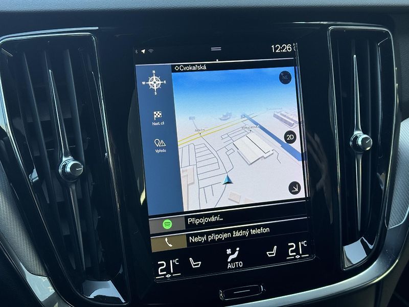 Volvo V60 (2020) 2,0 T8 4X4, Recharge, Polestar - fotka 31 z 47