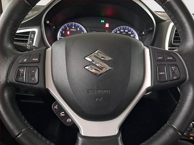 Suzuki SX4 S-Cross (2018) Comfort 1.4 BoosterJet, ČR - fotka 17 z 20