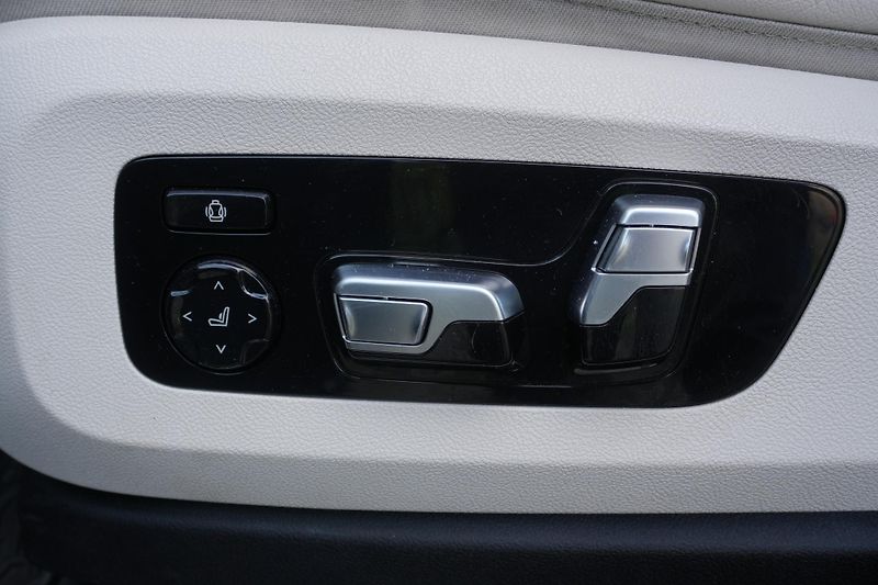 BMW X5 30d, ČR, Ventilace, Webasto - fotka 34 z 45