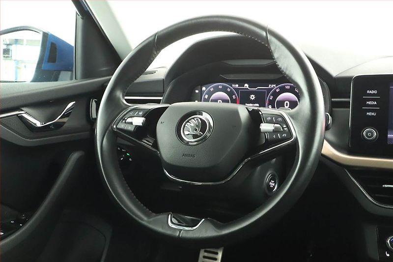 Škoda Kamiq (2020) Style 1.0 TSI, Automat - fotka 13 z 16