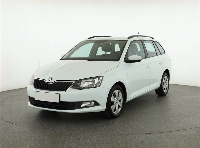 Škoda Fabia (2018) 1.0 TSI, Tempomat - fotka 2 z 16