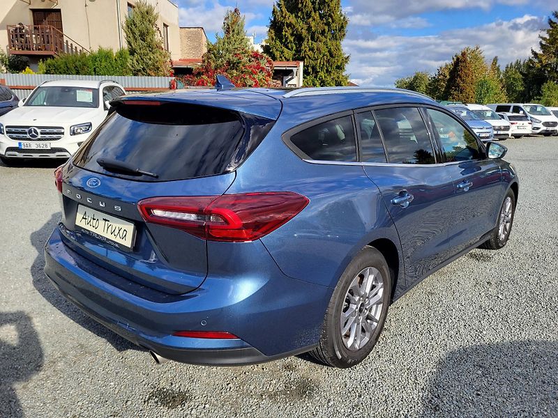Ford Focus 1.0 EcoBoost mHEV 114kW autom. - fotka 4 z 46