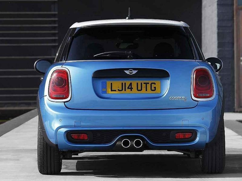 Mini 5 door.