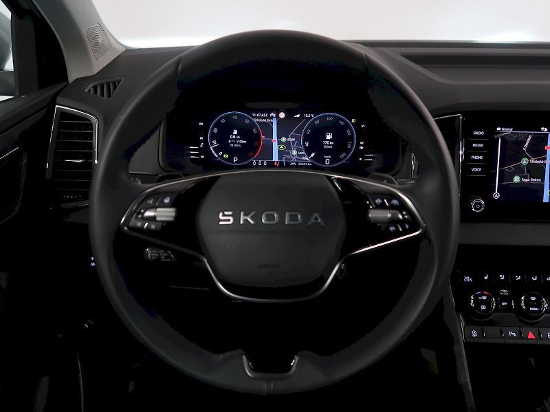 Škoda Karoq (2025) TOP SELECTION 1.5TSI 110KW DSG - fotka 16 z 41