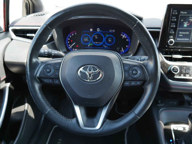 Toyota Corolla (2021) 1.8Hybrid, 2.maj,ČR - fotka 13 z 21