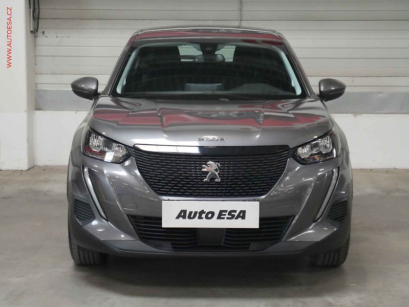 Peugeot 2008 (2021) 1.2 PT, 2.maj,ČR, servis - fotka 2 z 18