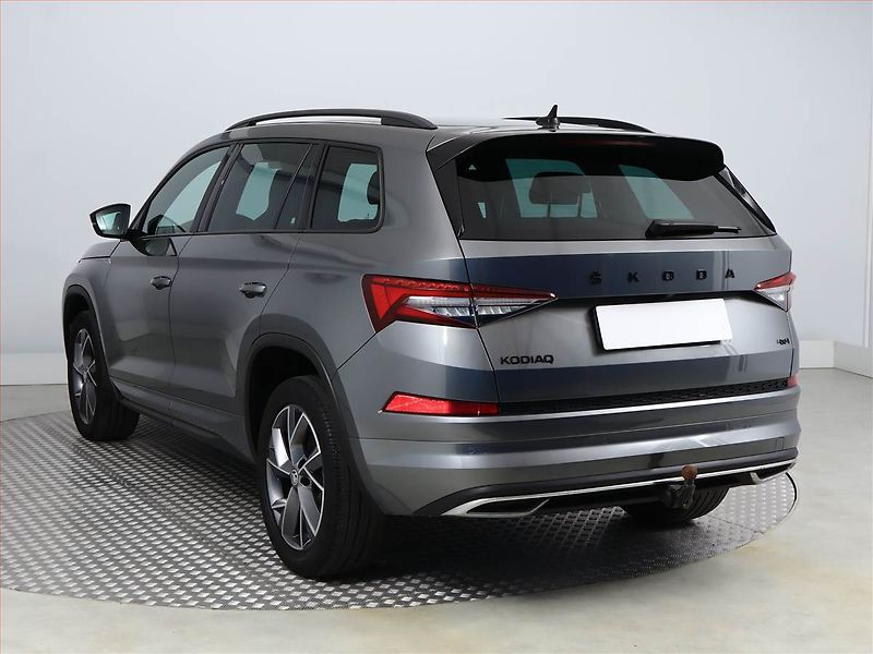 Škoda Kodiaq (2022) Sportline 2.0 TDI - fotka 4 z 24