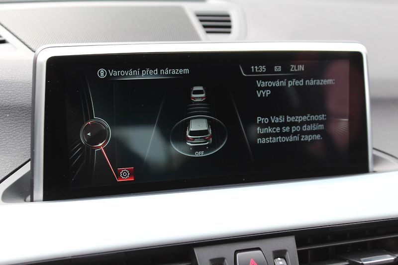 BMW X1 xDrive20d - fotka 22 z 25