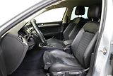 Volkswagen Passat - náhled 11