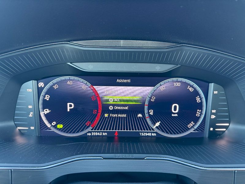 Škoda Superb (2022) 2.0 TDI 147kW 4x4 DSG Style - fotka 16 z 35