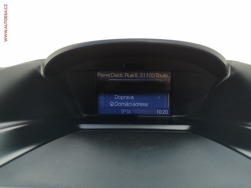 Ford Kuga (2015) 2.0 TDCi, Titanium - fotka 13 z 19