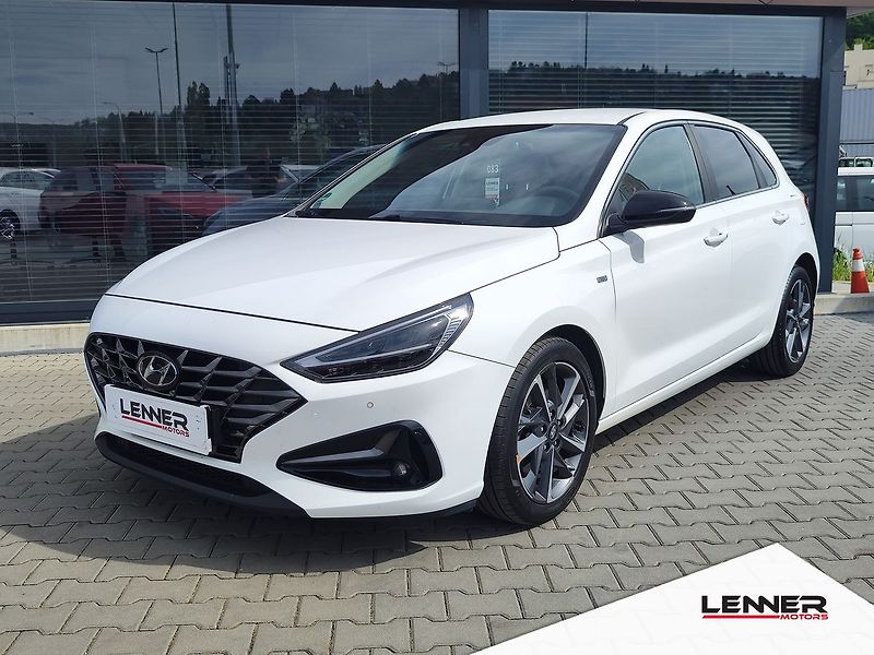 Hyundai i30 1.5 T -GDi/117kW Premium DCT - fotka 1 z 39