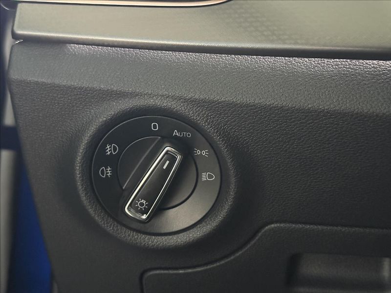 Škoda Scala 1,0   TSI 81kW,STYLE,SERVISKA, - fotka 11 z 24