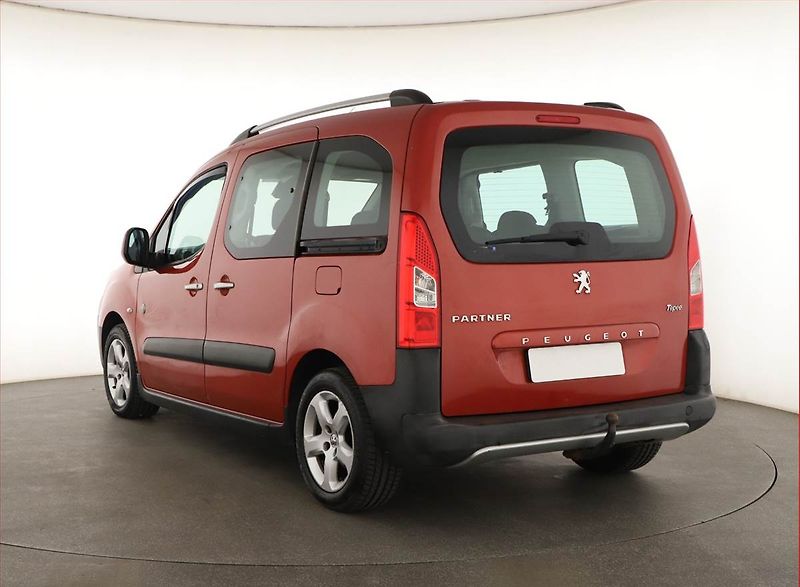 Peugeot Partner (2009) Outdoor 1.6 HDi, 5Míst, ČR - fotka 4 z 14