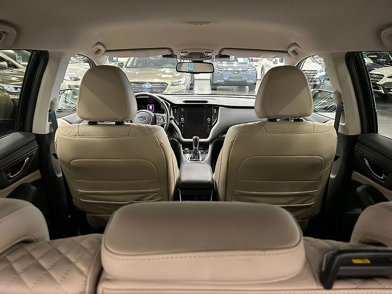 Subaru Outback (2024) 2.5 Comfort+ bílá kůže 2024 - fotka 19 z 52