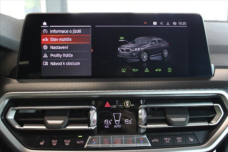 BMW X4 xDrive20d M Sport adLED / Tažn - fotka 11 z 20