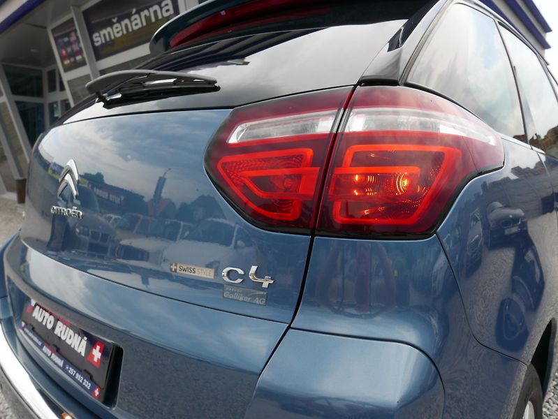 Citroën C4 Picasso 1,6 e-HDi Navi REZERVACE - fotka 11 z 43
