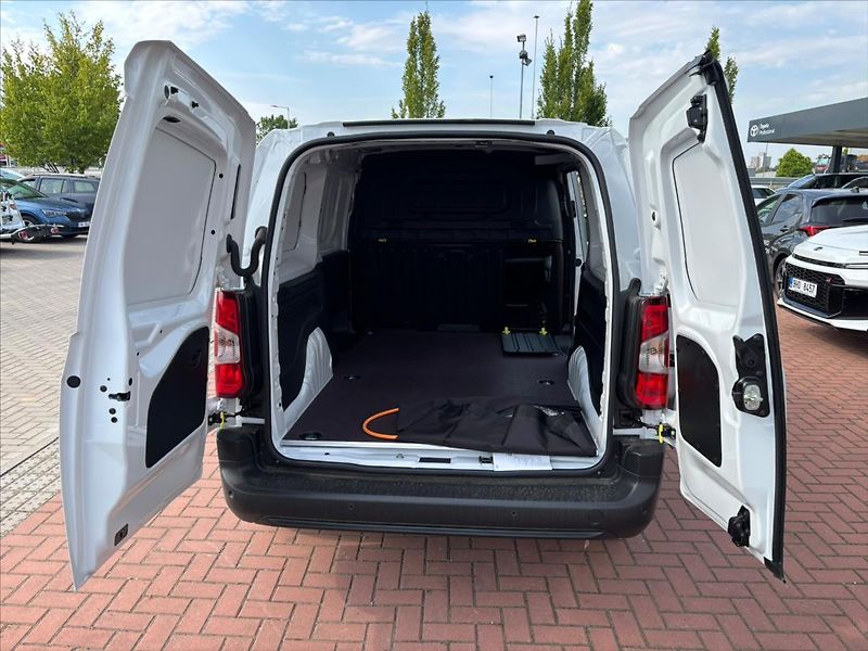 Toyota ProAce City 0,0   BEV - fotka 6 z 9