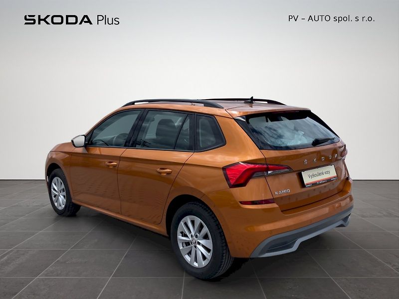 Škoda Kamiq (2024) 1.0 TSI 81 kW Fresh edice - fotka 26 z 33