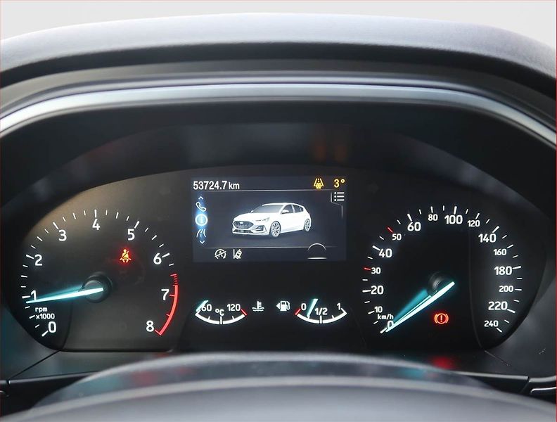 Ford Focus (2022) ST-Line 1.0 MHEV, Serv.kniha - fotka 11 z 16