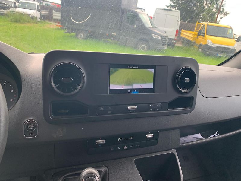 Mercedes-Benz Sprinter (2020) 314CDi MAXI , 9 míst  - fotka 11 z 13